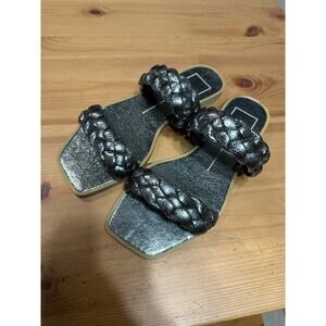 Dolce Vita Silver Metallic Preppy Braided Slip On Sandals Women 6.5 Resort Beach